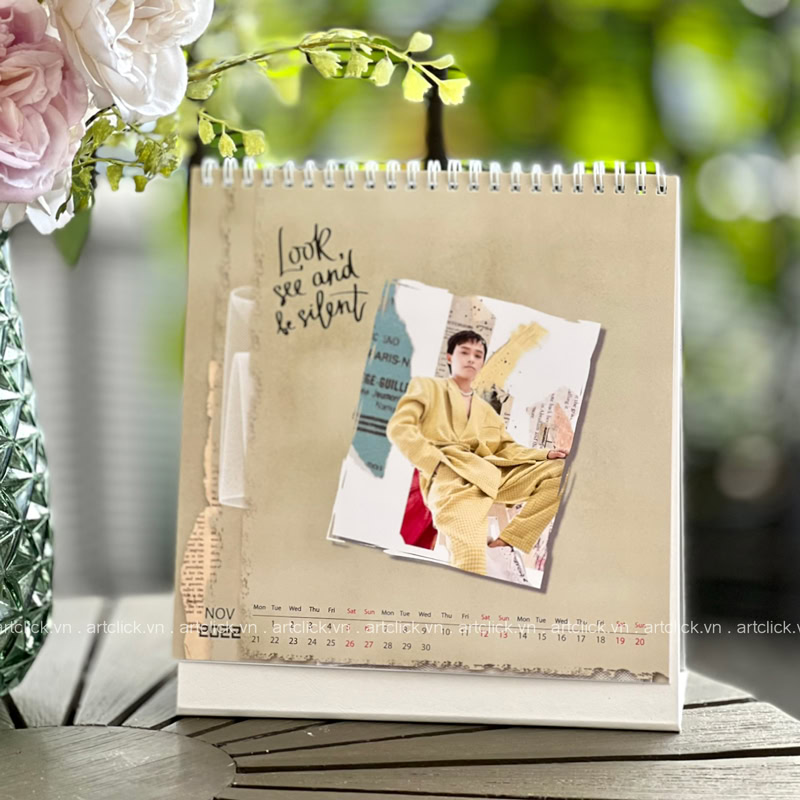 in lịch để bàn theo yêu cầu