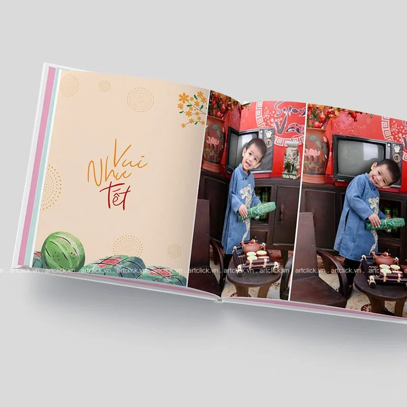 in album ảnh Tết gia đình