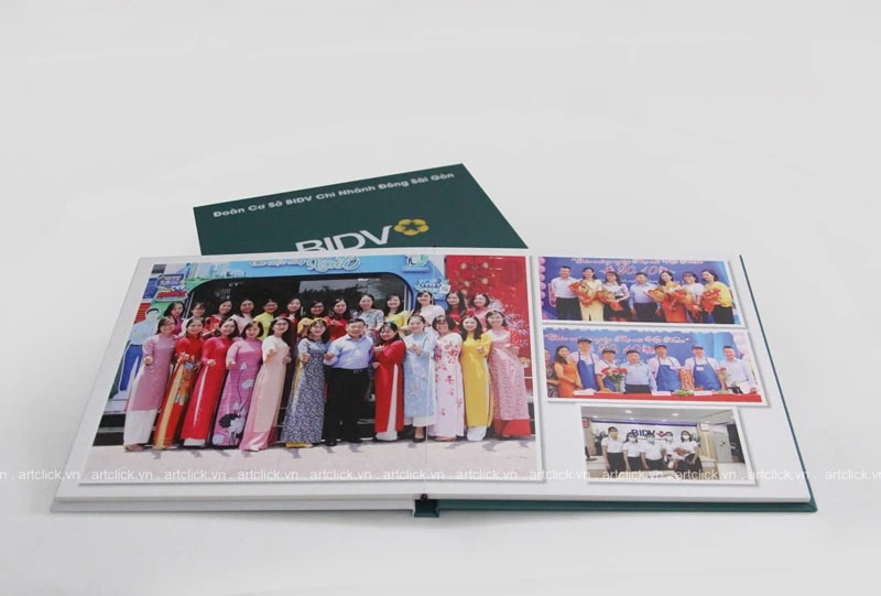 In album farewell tặng sếp