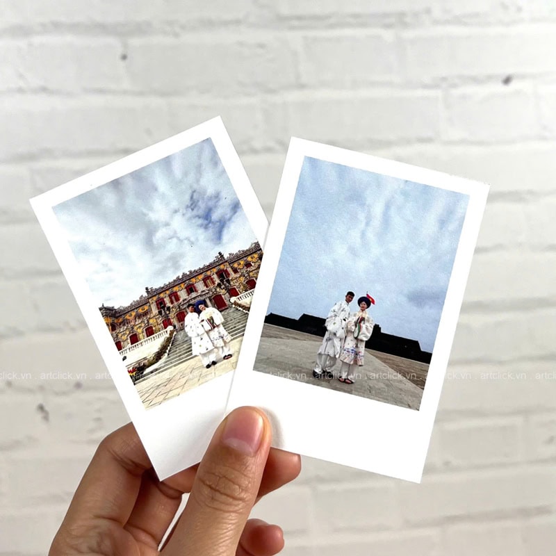 in hình polaroid