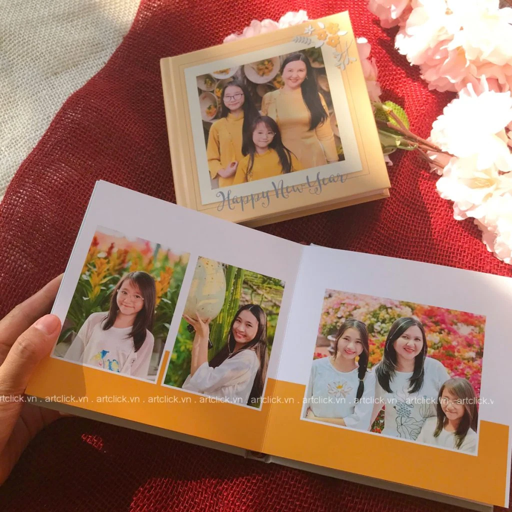 in album ảnh Tết gia đình mini