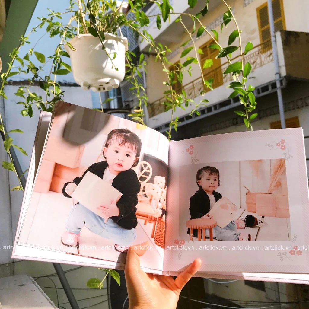 trang trí album ảnh cho bé