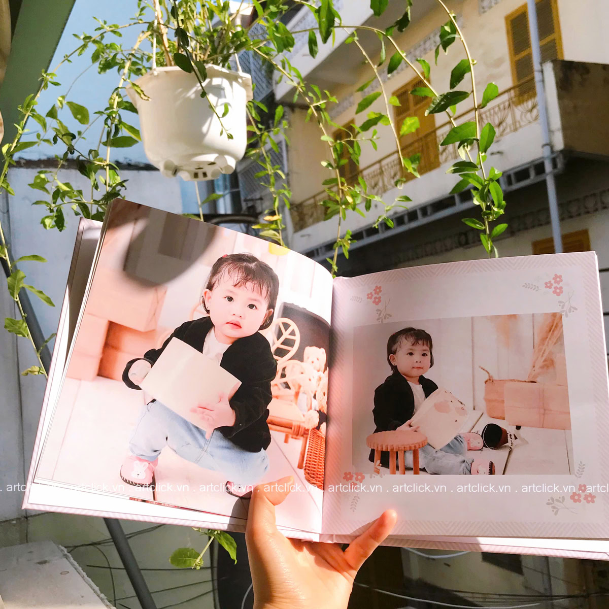 trang trí album ảnh cho bé